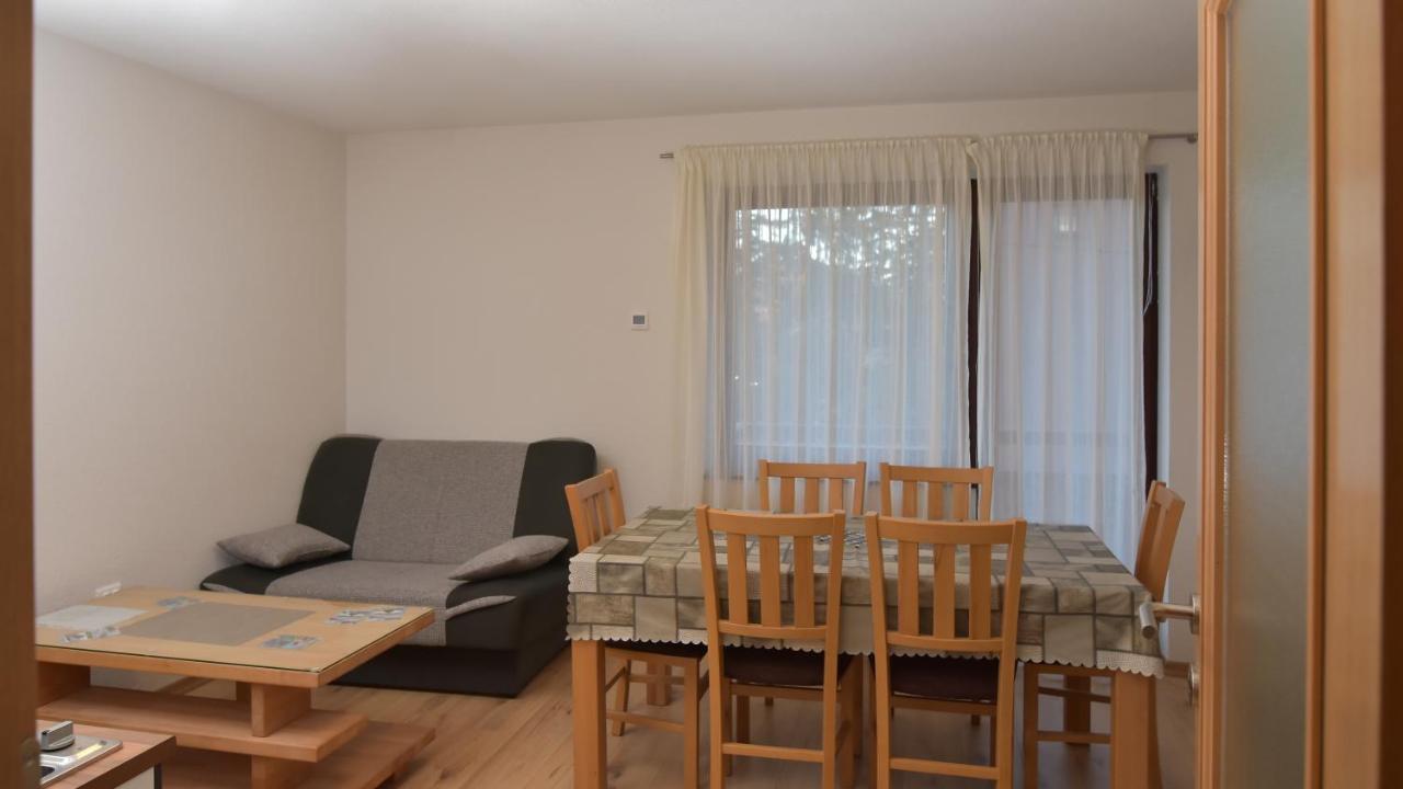 Apartments Villa Deja Τζαχορίνα Εξωτερικό φωτογραφία
