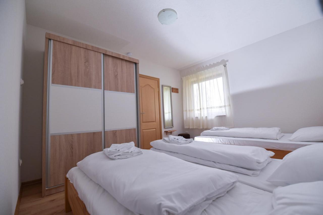 Apartments Villa Deja Τζαχορίνα Εξωτερικό φωτογραφία